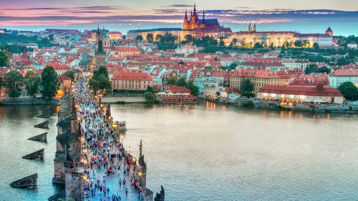 Essential Tips for Traveling to Czech republic: What You Must Know